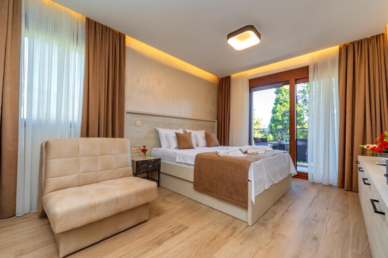 Petrovac Luxury Apartments Queen מראה חיצוני תמונה